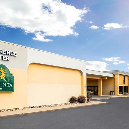 La Quinta Inn By Wyndham Davenport & Conference Center מראה חיצוני תמונה