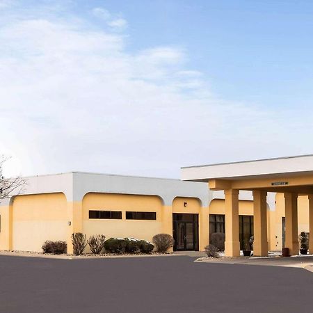 La Quinta Inn By Wyndham Davenport & Conference Center מראה חיצוני תמונה