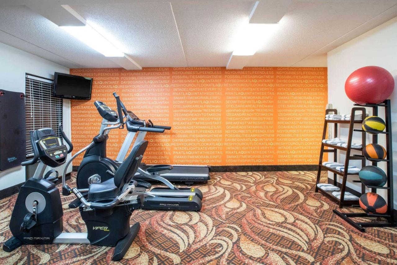 La Quinta Inn By Wyndham Davenport & Conference Center מראה חיצוני תמונה
