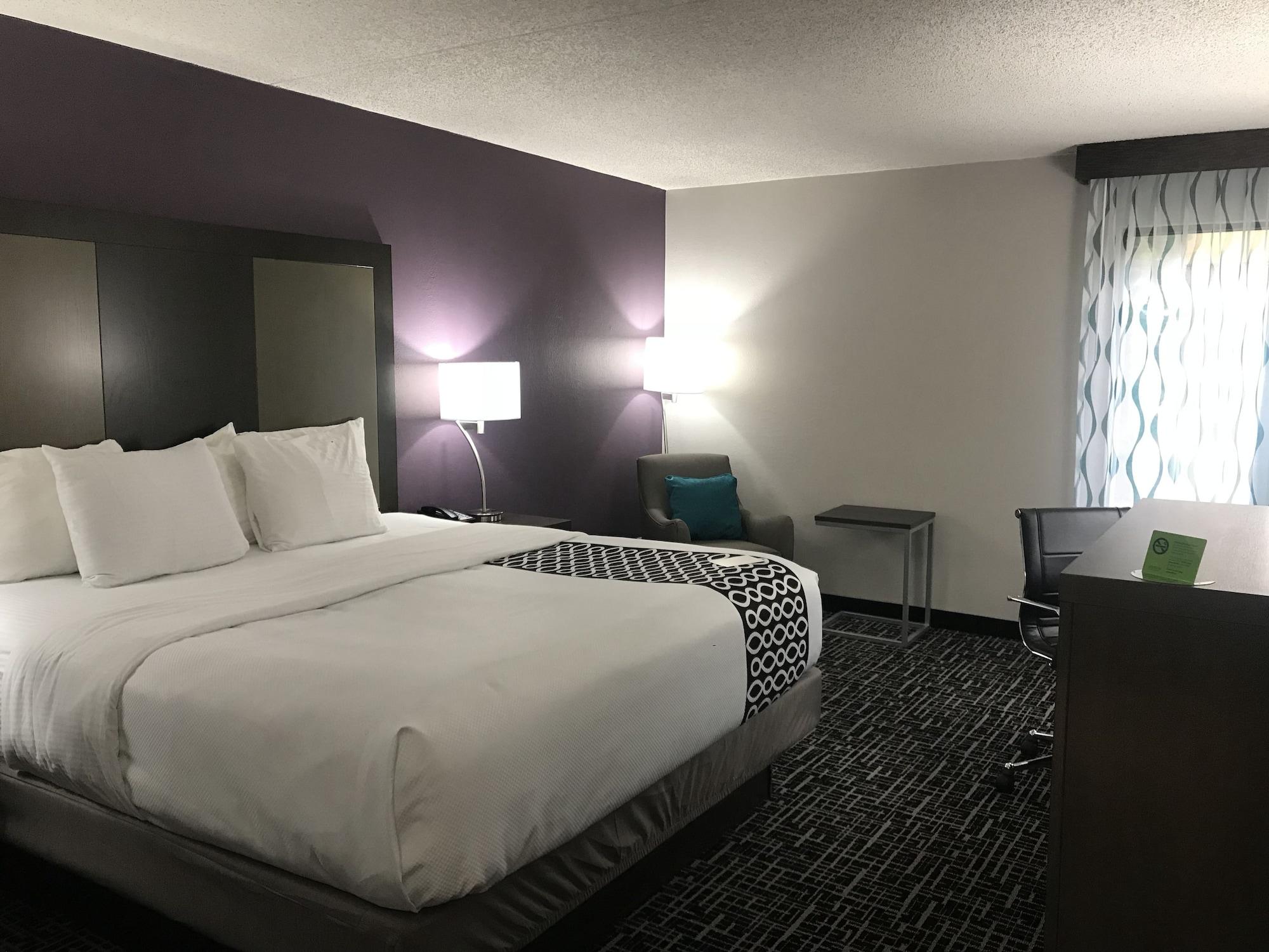 La Quinta Inn By Wyndham Davenport & Conference Center מראה חיצוני תמונה