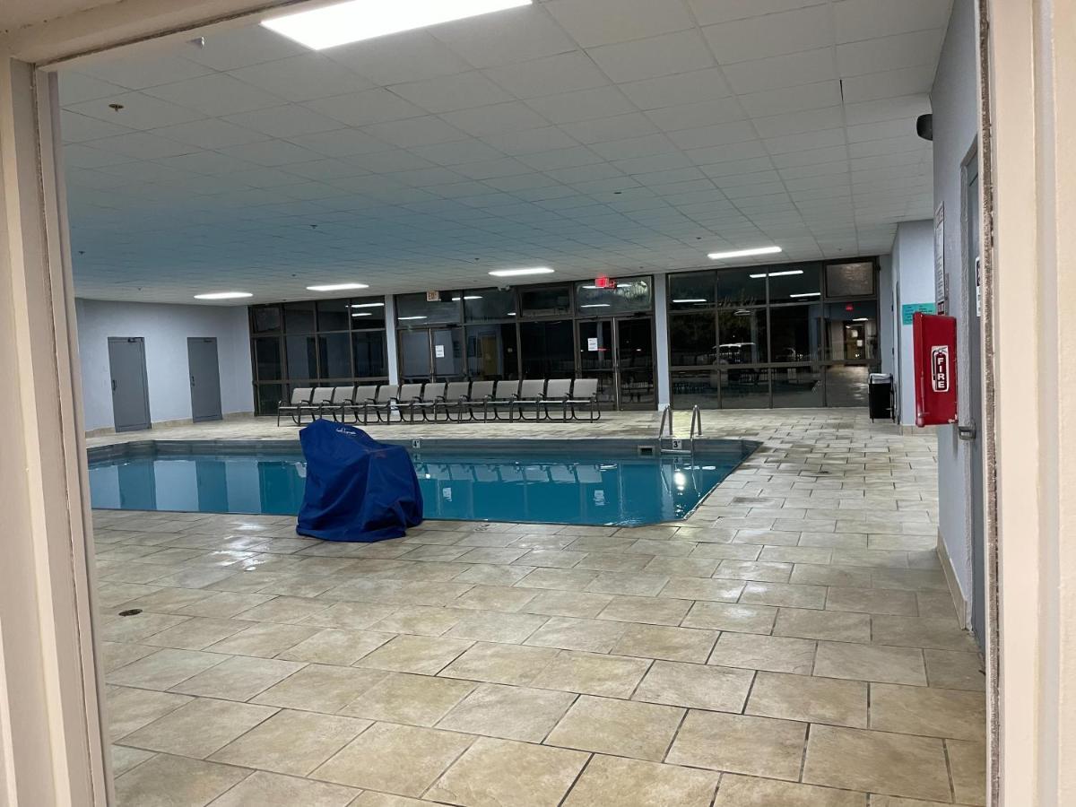 La Quinta Inn By Wyndham Davenport & Conference Center מראה חיצוני תמונה